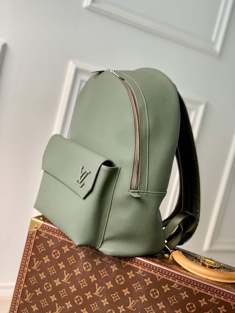 Louis Vuitton LV M21362 New Backpack Leather Khaki