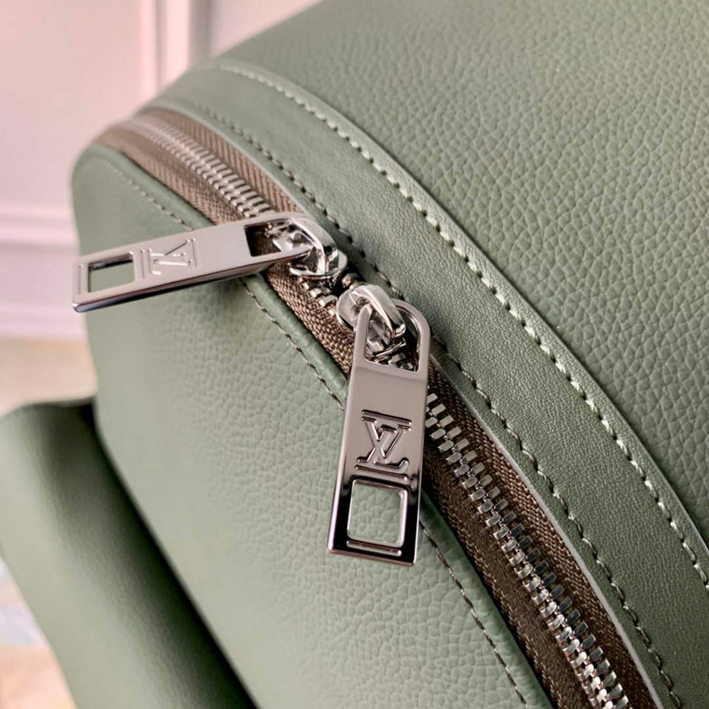 Louis Vuitton LV M21362 New Backpack Leather Khaki