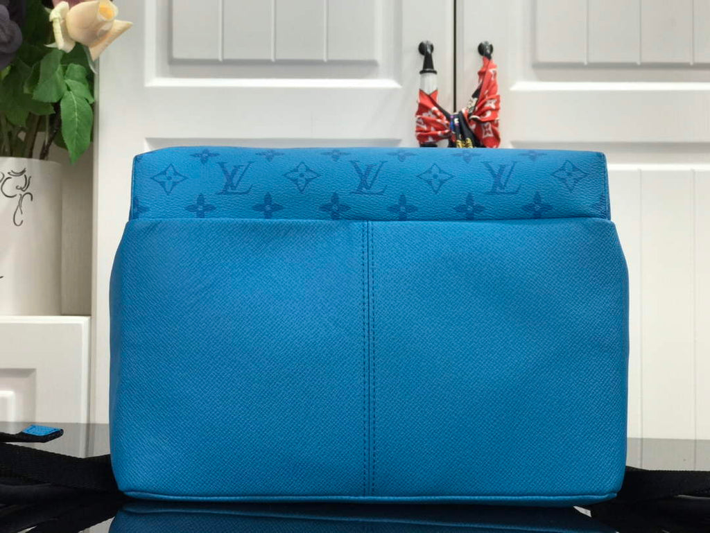 Louis Vuitton LV M30230 Discovery Backpack PM Monogram Blue