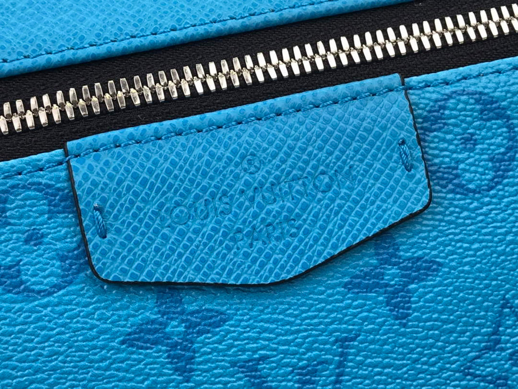 Louis Vuitton LV M30230 Discovery Backpack PM Monogram Blue