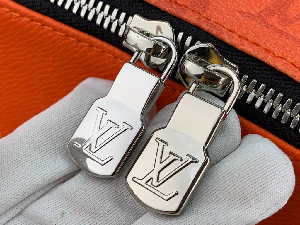 Louis Vuitton LV M30230 Discovery Backpack PM Monogram Orange