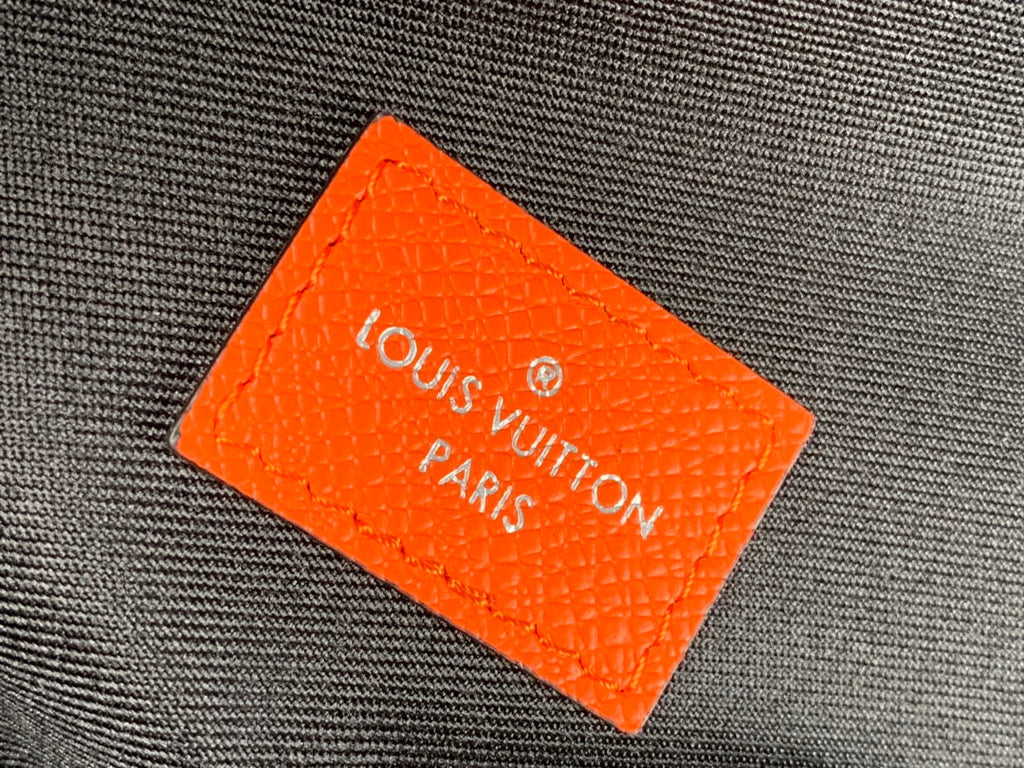 Louis Vuitton LV M30230 Discovery Backpack PM Monogram Orange