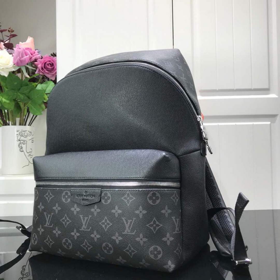 Louis Vuitton LV M30230 Discovery Backpack PM Monogram Canvas Black