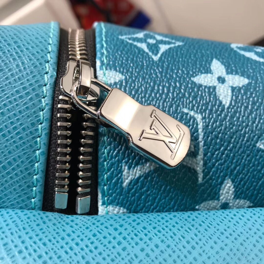 Louis Vuitton LV M30230 Discovery Backpack PM Monogram Green