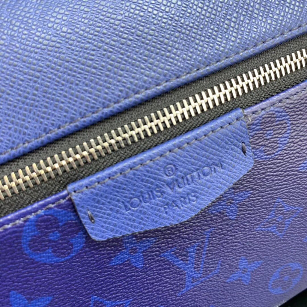 Louis Vuitton LV M30230 Discovery Backpack PM Monogram Navy Blue