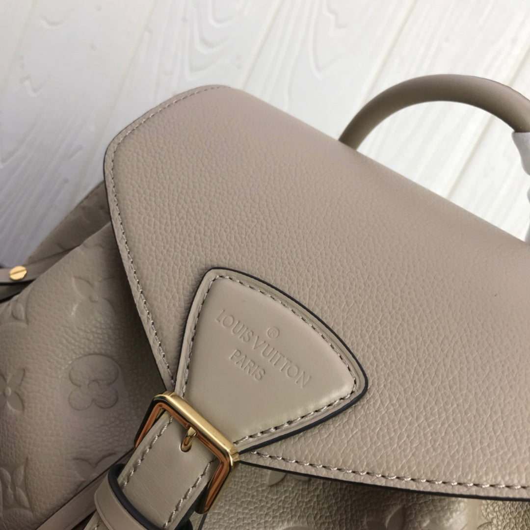 Louis Vuitton LV M45410 Montsouris Backpack Khaki