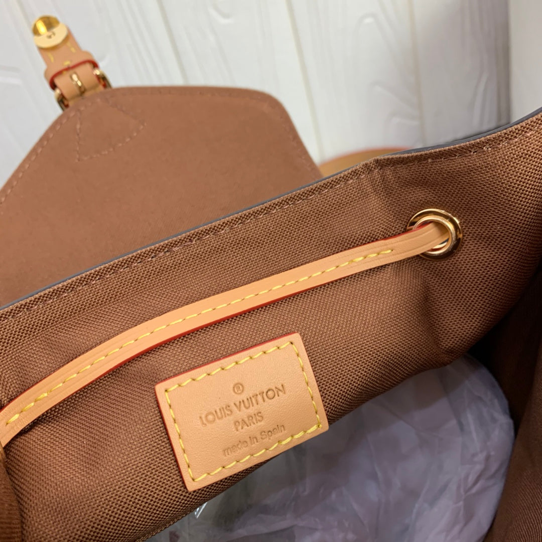 Louis Vuitton LV M45502 Montsouris BB Backpack Monogram