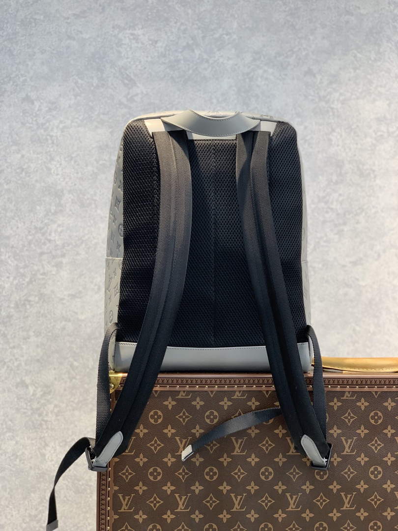 Louis Vuitton LV M46105 Racer Backpack Monogram Shadow Leather