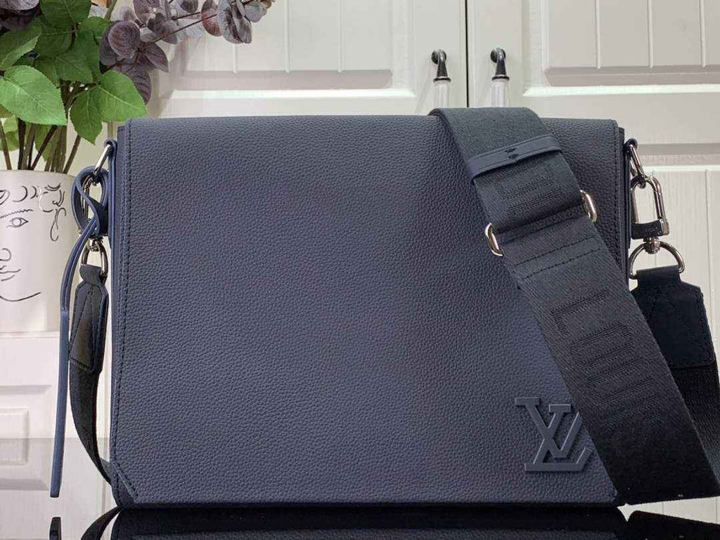 Louis Vuitton LV M57080 Aerogram Takeoff Messenger Bag Navy Blue