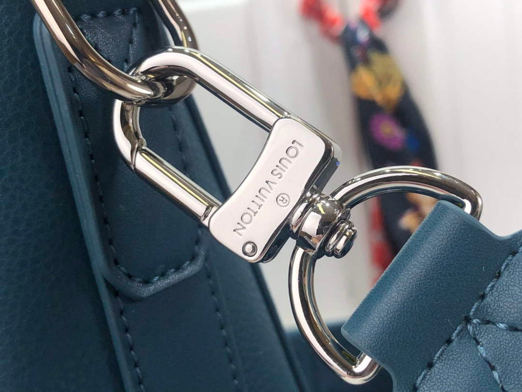 Louis Vuitton LV M57080 Aerogram Takeoff Messenger Bag Blue