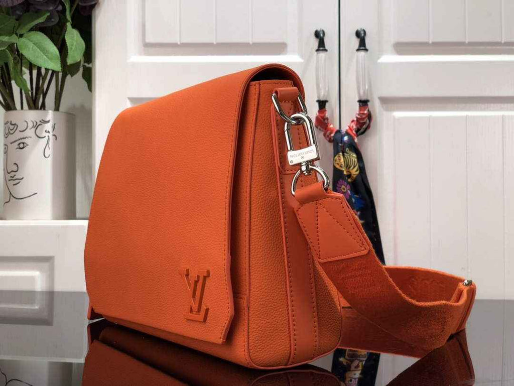 Louis Vuitton LV M57080 Aerogram Takeoff Messenger Bag Orange