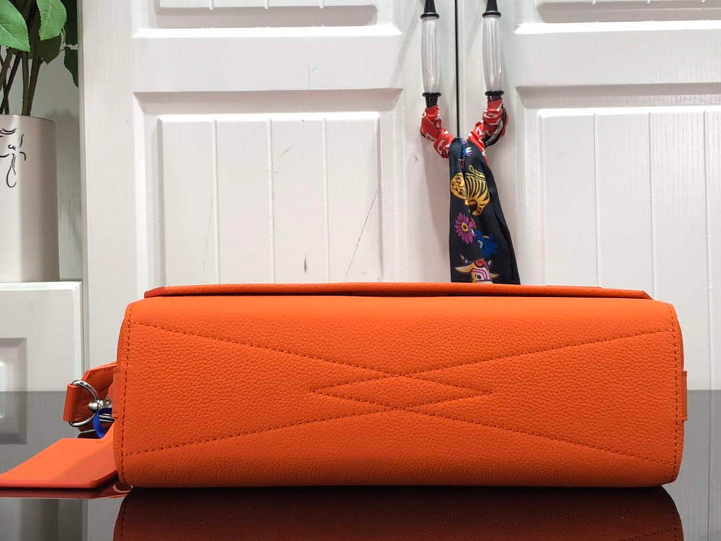 Louis Vuitton LV M57080 Aerogram Takeoff Messenger Bag Orange