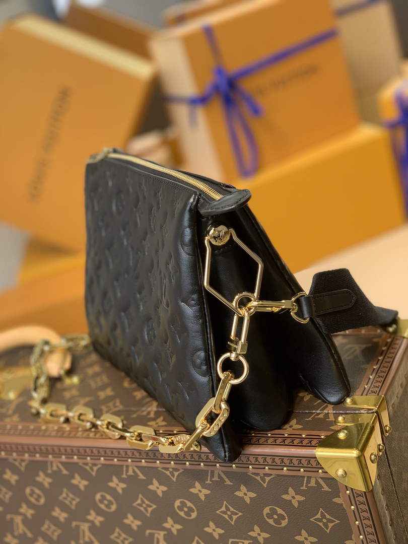 Louis Vuitton M21260 Coussin PM Handbags Black
