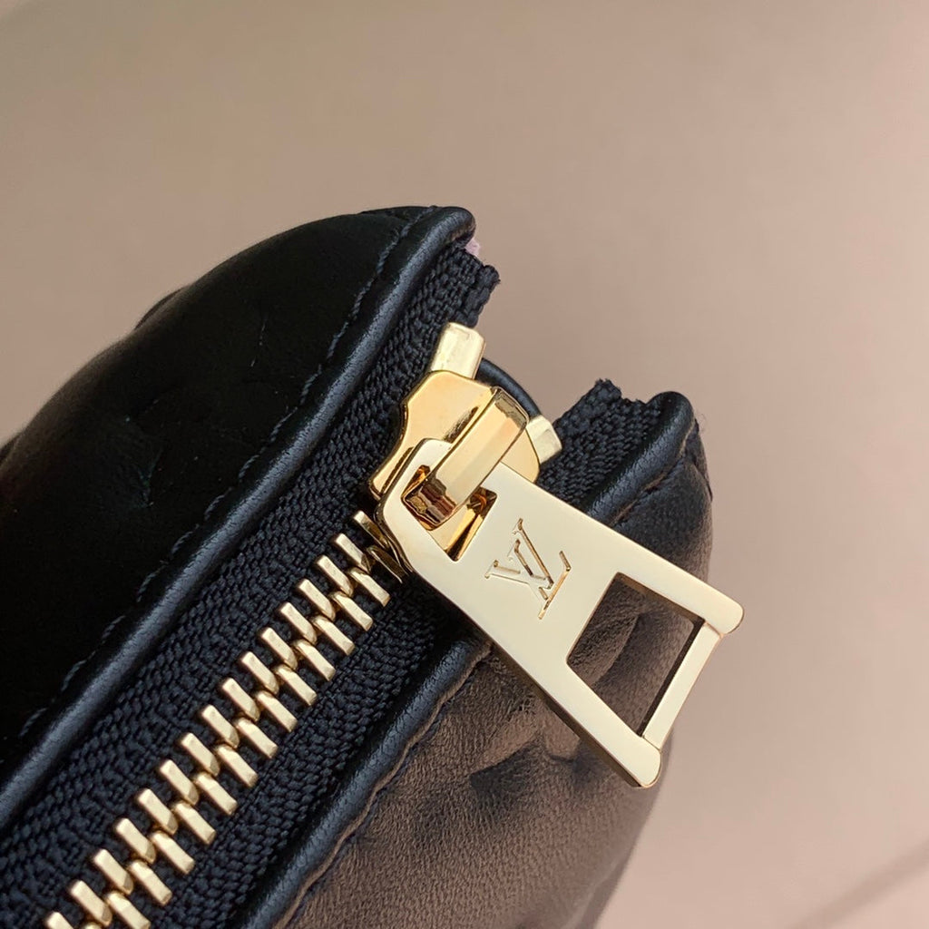 Louis Vuitton M21260 Coussin PM Handbags Black - Default Title - View 5