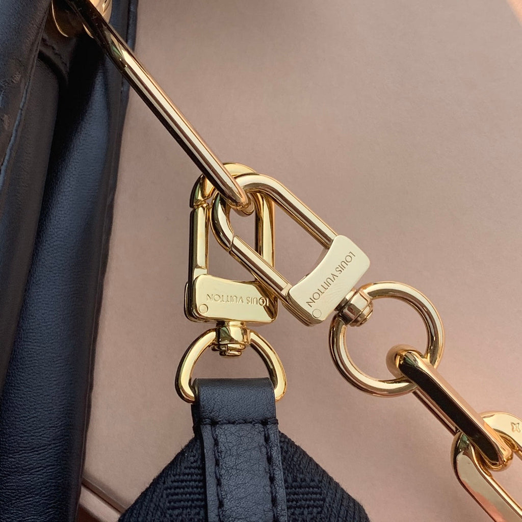 Louis Vuitton M21260 Coussin PM Handbags Black - Default Title - View 6
