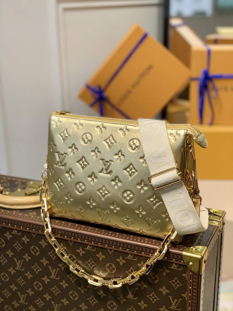 Louis Vuitton LV M57790 Coussin PM Handbags Gold - Default Title - View 1