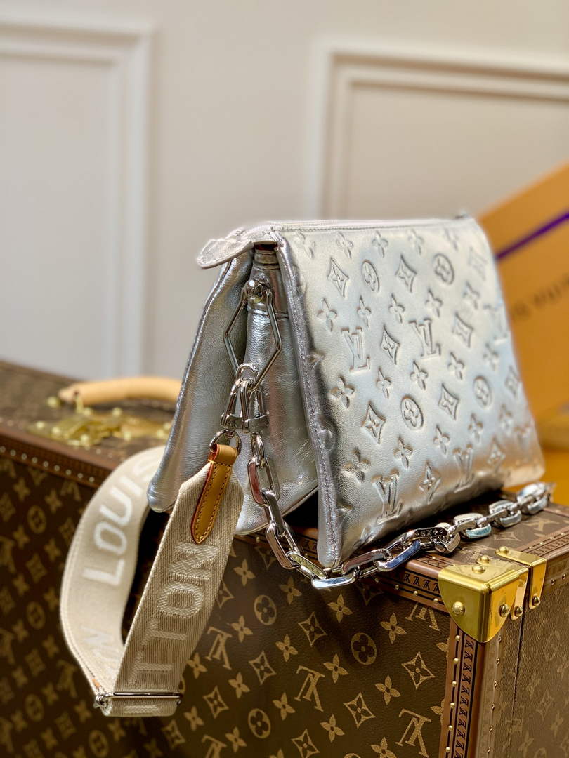 Louis Vuitton LV M57790 Coussin PM Handbags Silver - Default Title - View 2