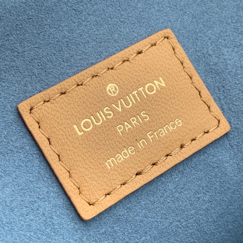Louis Vuitton LV M57791 Coussin PM Handbags Apricot - Default Title - View 6