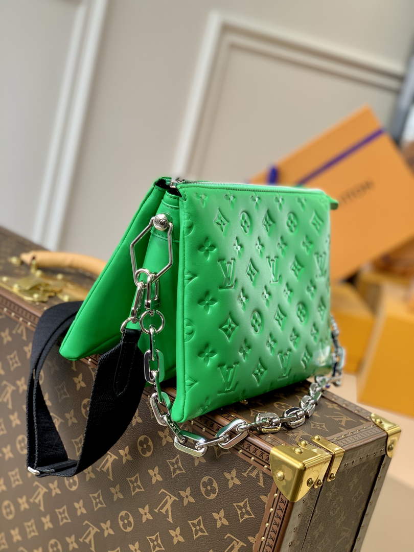 Louis Vuitton LV M57791 Coussin PM Handbags Green - Default Title - View 2