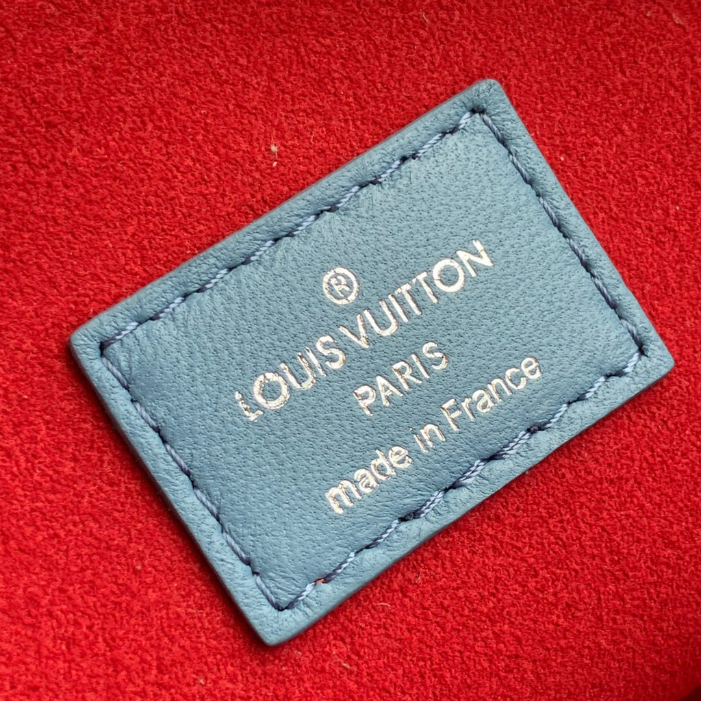 Louis Vuitton M21197 Coussin PM Handbag Lambskin Light Blue - Default Title - View 6