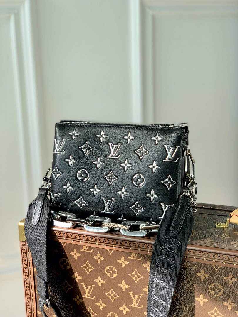 Louis Vuitton LV M57796 Coussin BB Handbags Black
