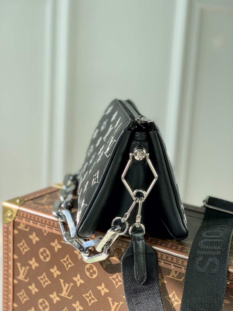 Louis Vuitton LV M57796 Coussin BB Handbags Black - Default Title - View 3
