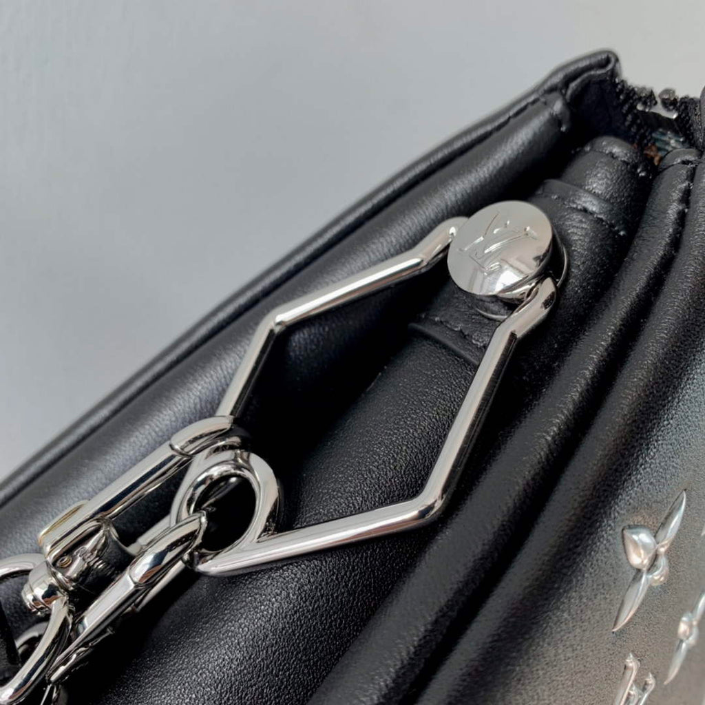 Louis Vuitton LV M57796 Coussin BB Handbags Black - Default Title - View 7