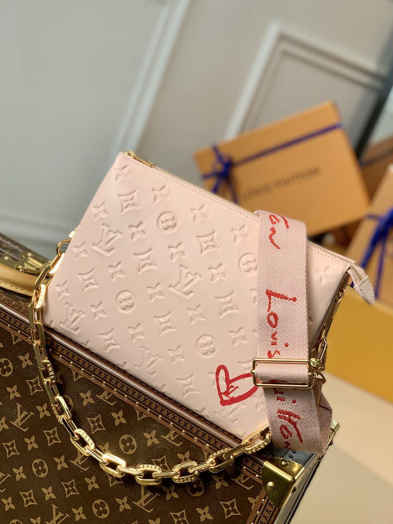 Louis Vuitton LV M58739 Coussin PM Handbags Light Pink - Default Title - View 1