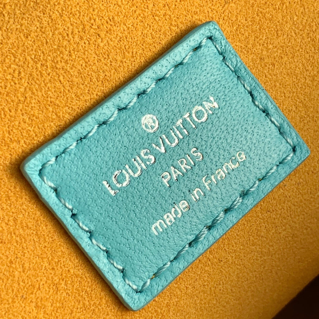 Louis Vuitton LV M59398 Coussin PM Handbags Light Blue - Default Title - View 7