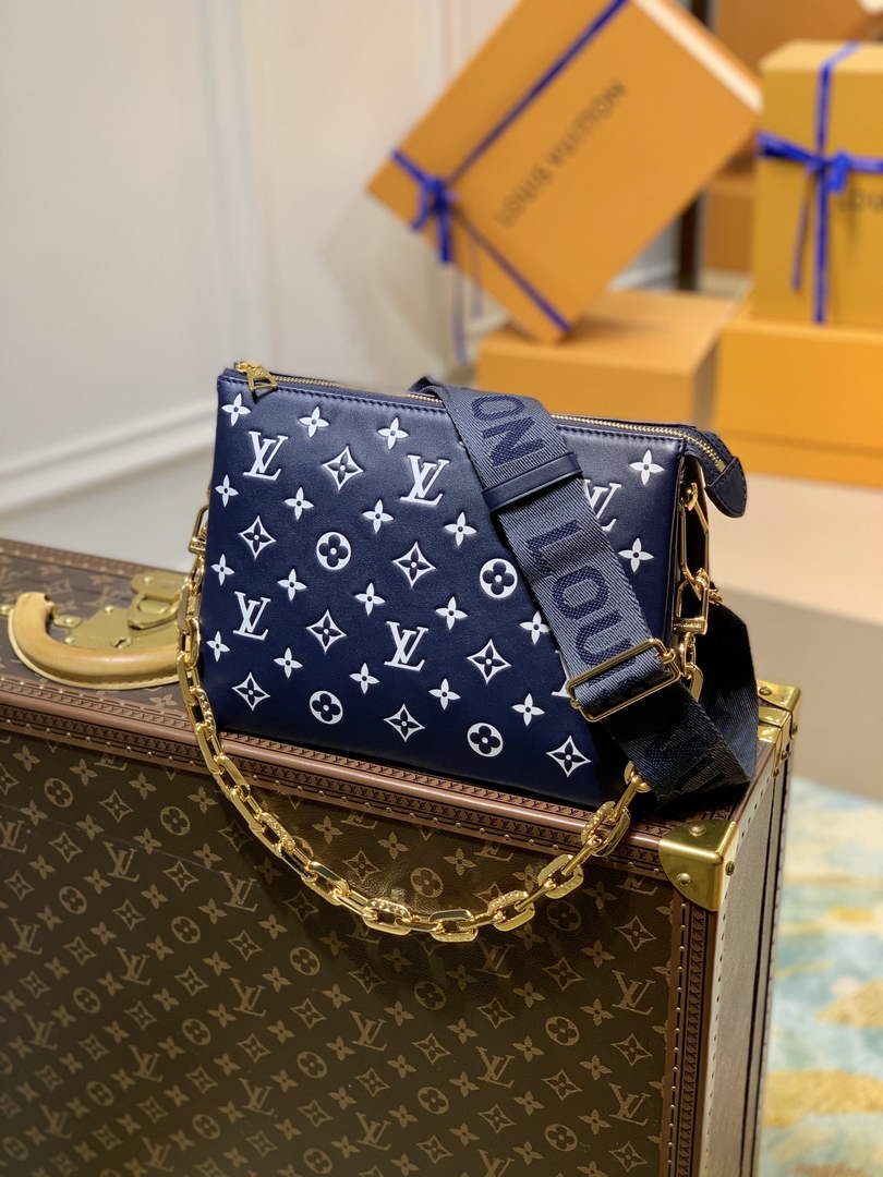 Louis Vuitton LV M59398 Coussin PM Handbags Navy Blue - Default Title - View 1