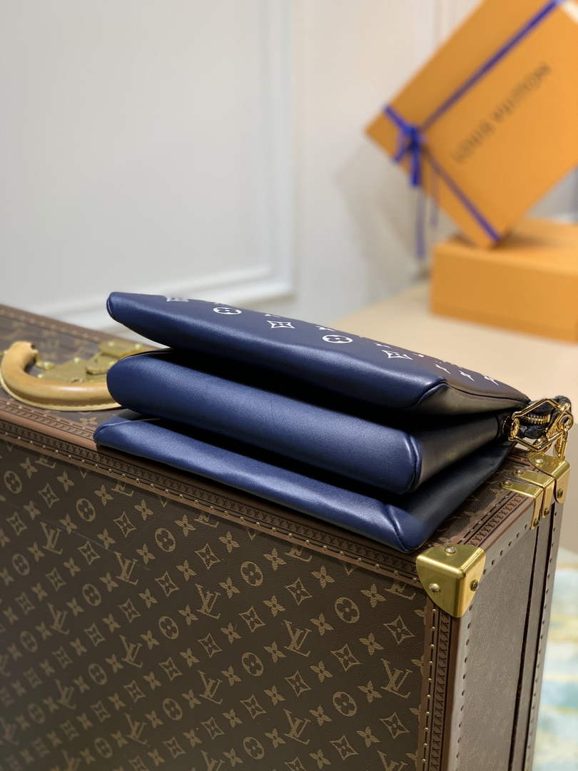 Louis Vuitton LV M59398 Coussin PM Handbags Navy Blue - Default Title - View 3
