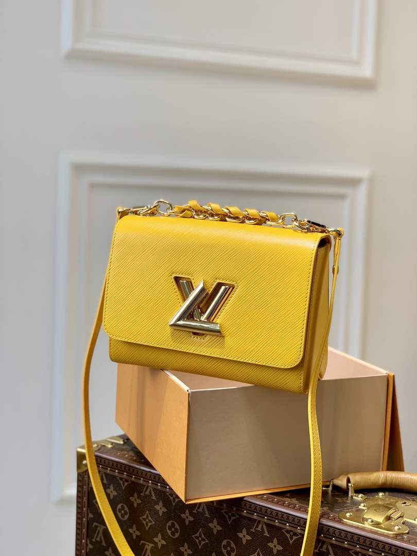 Louis Vuitton LV M59888 Twist MM Handbag Yellow