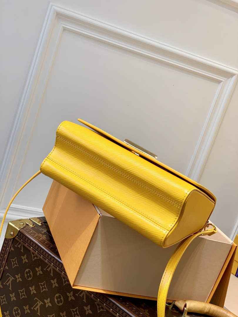 Louis Vuitton LV M59888 Twist MM Handbag Yellow