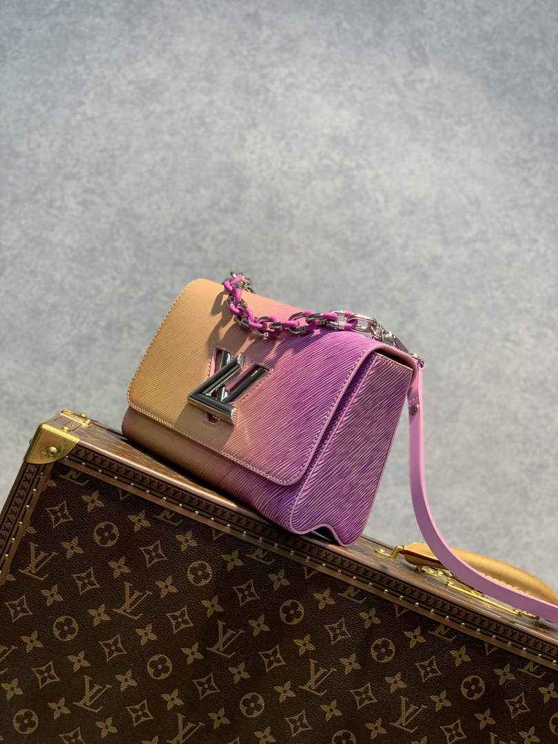 Louis Vuitton LV M59896 Twist PM Handbag Pink