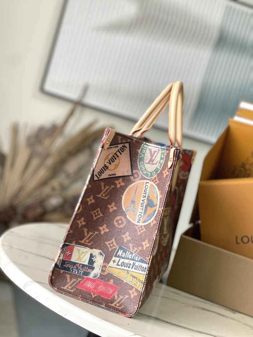 Louis Vuitton LV OnTheGo Voyage Bag M47147 - Default Title - View 3