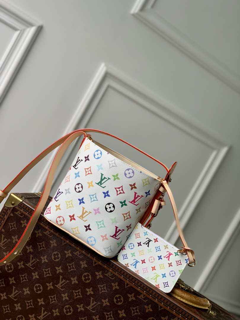 Louis Vuitton LV x TM All In BB M13089