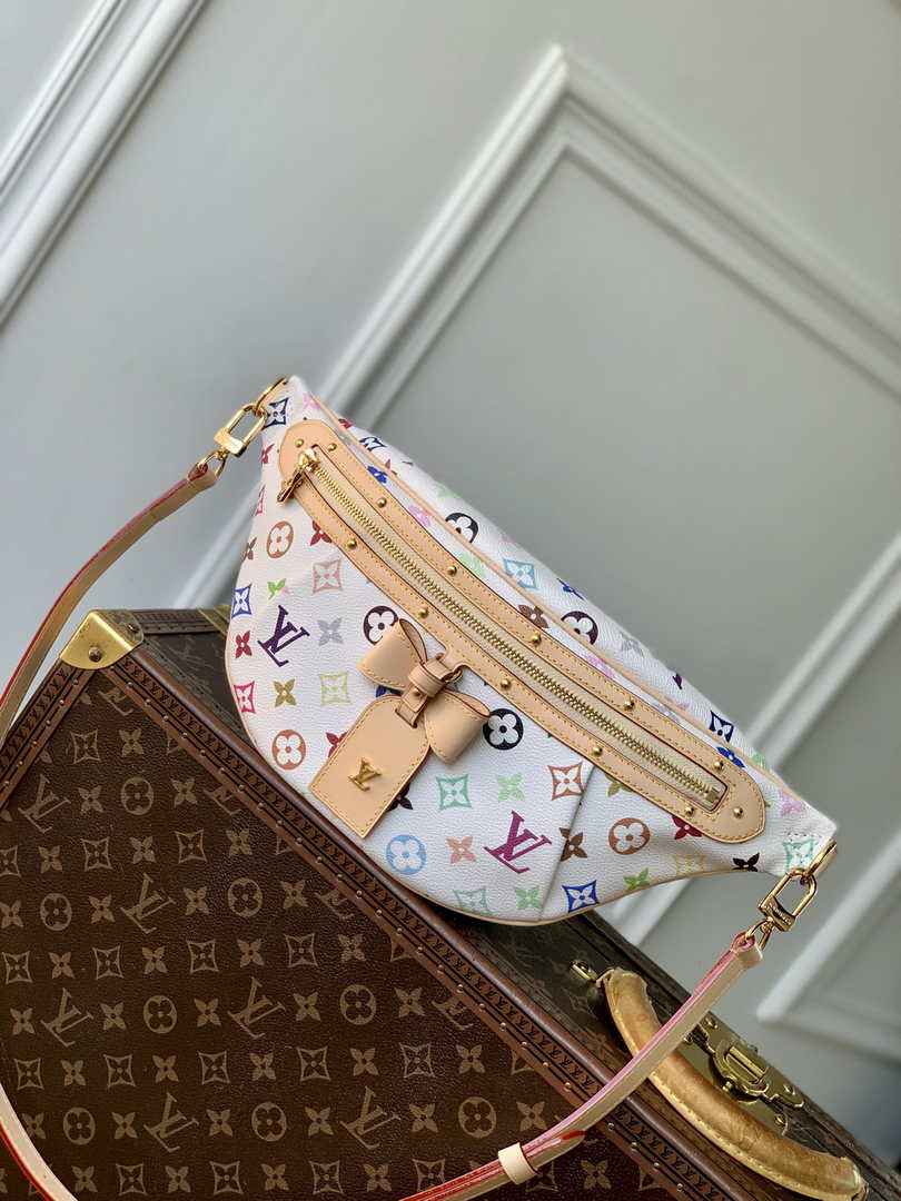 Louis Vuitton LV x TM High Rise M13660