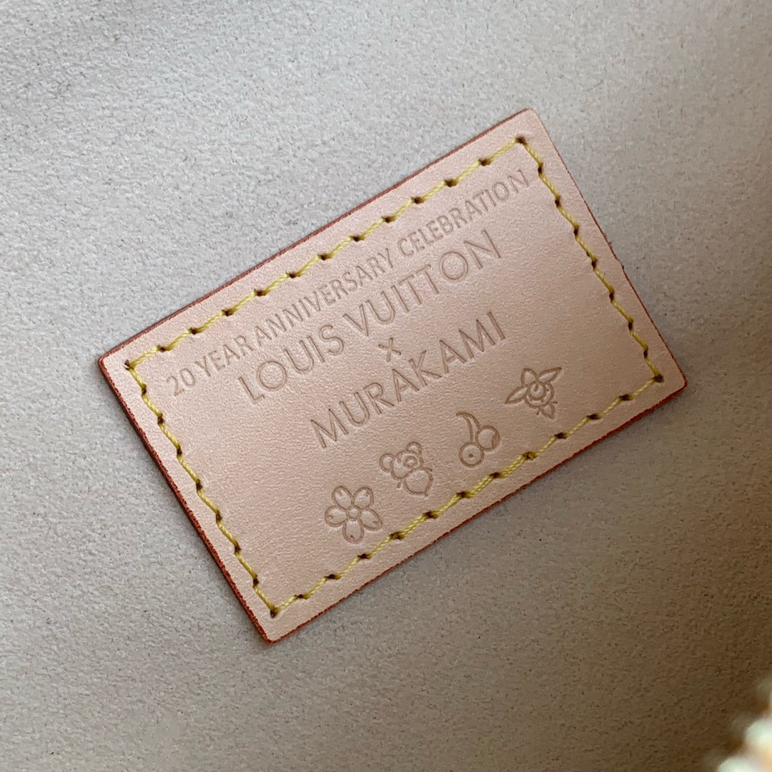 Louis Vuitton LV x TM High Rise M13660