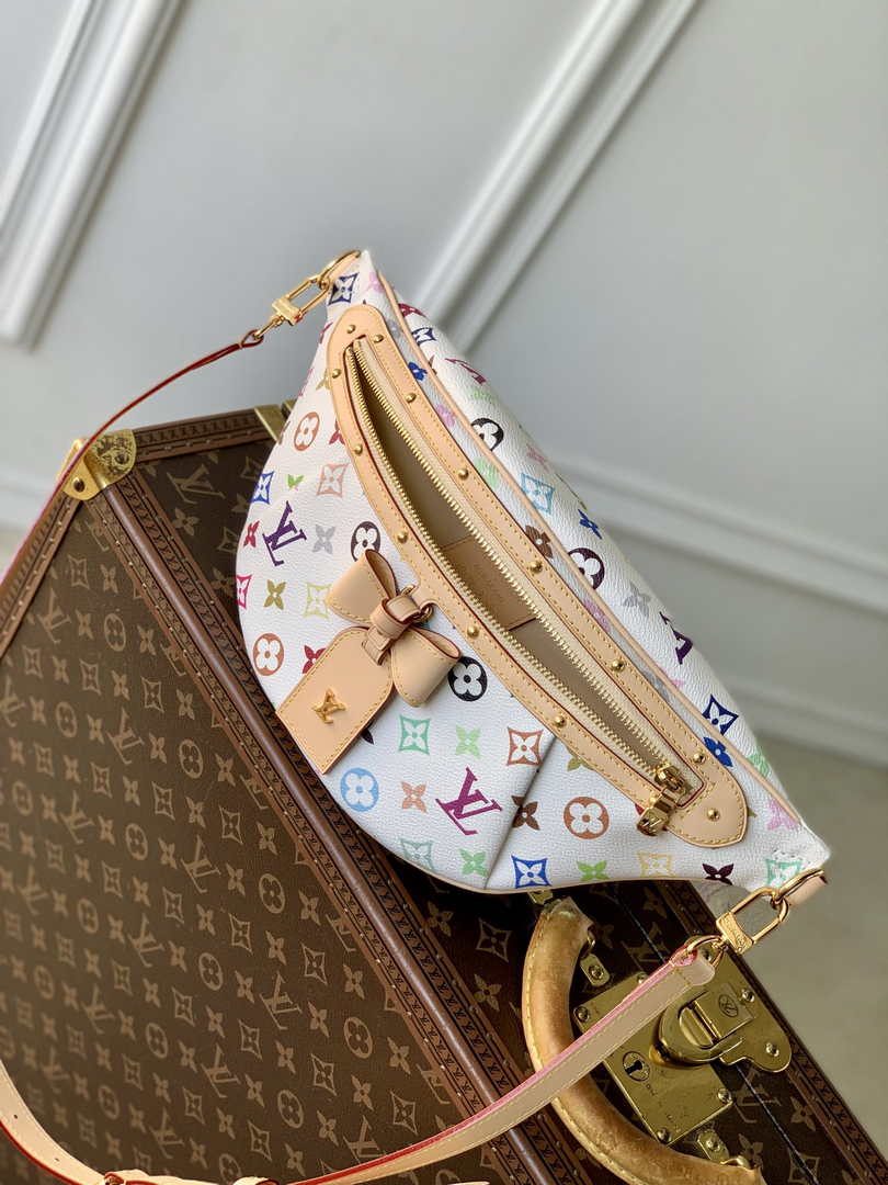 Louis Vuitton LV x TM High Rise M13660