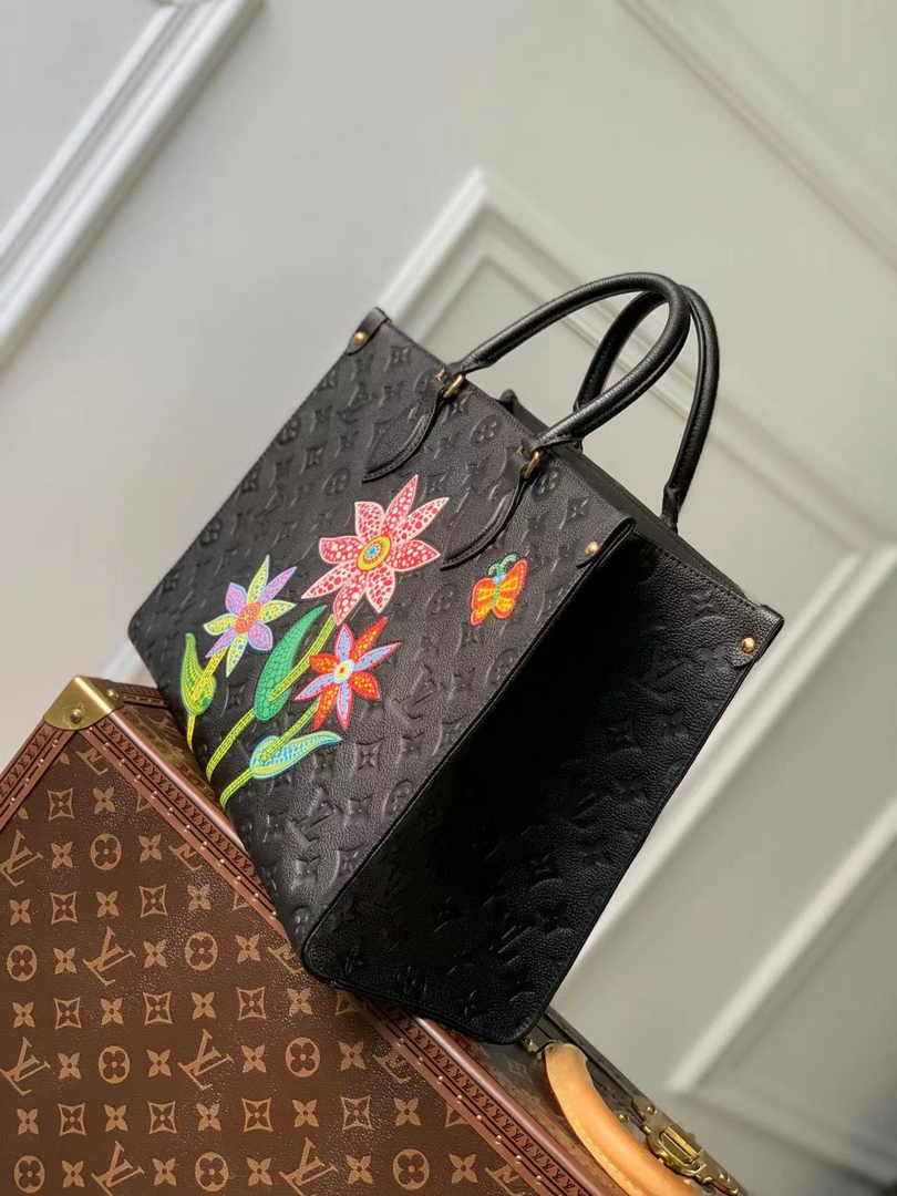 Louis Vuitton LV x YK OnTheGo MM Bag M46416 Black Leather - Default Title - View 2