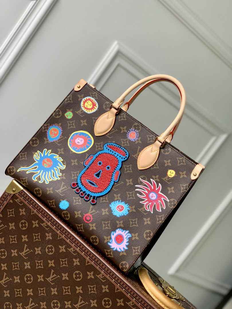 Louis Vuitton LV x YK OnTheGo MM Bag M46429 Monogram canvas - Default Title - View 3