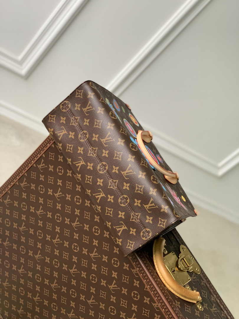 Louis Vuitton LV x YK OnTheGo MM Bag M46429 Monogram canvas - Default Title - View 8