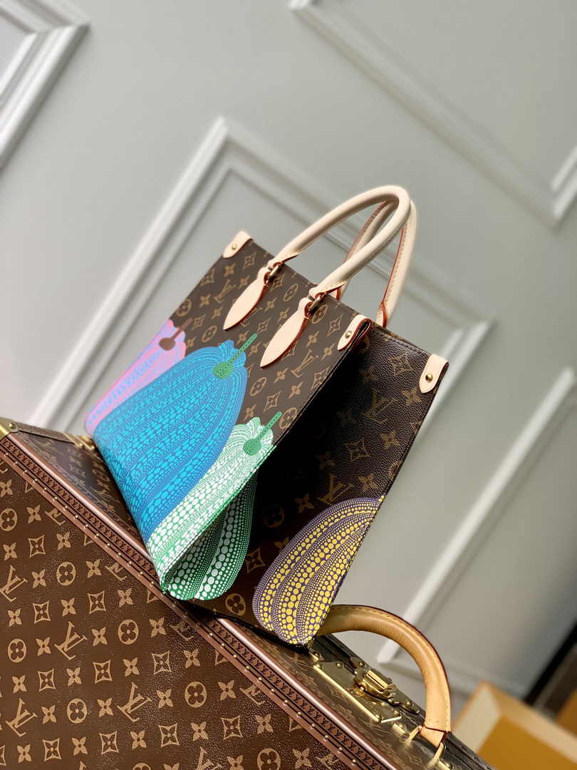 Louis Vuitton LV x YK OnTheGo MM Bag M46466 Monogram canvas - Default Title - View 3