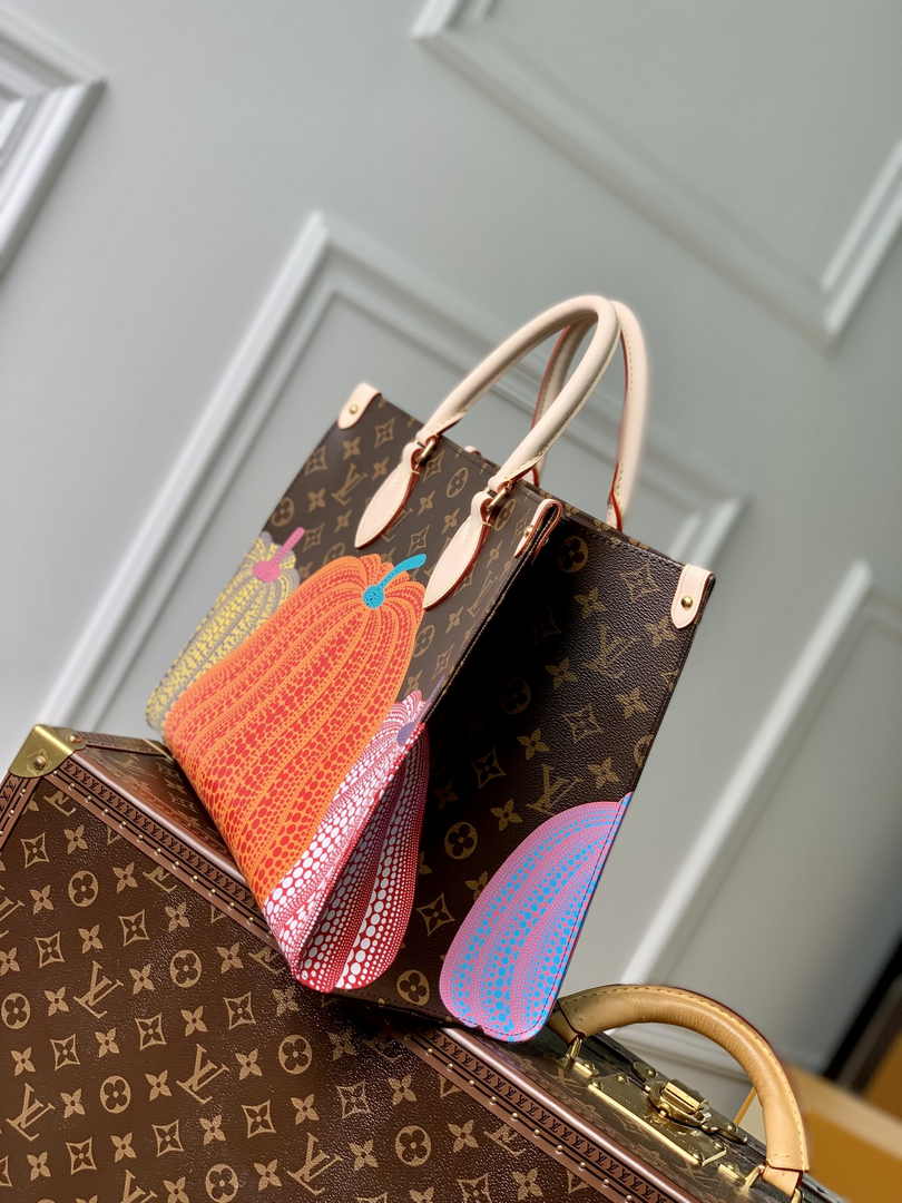 Louis Vuitton LV x YK OnTheGo MM Bag M46466 Monogram canvas - Default Title - View 4