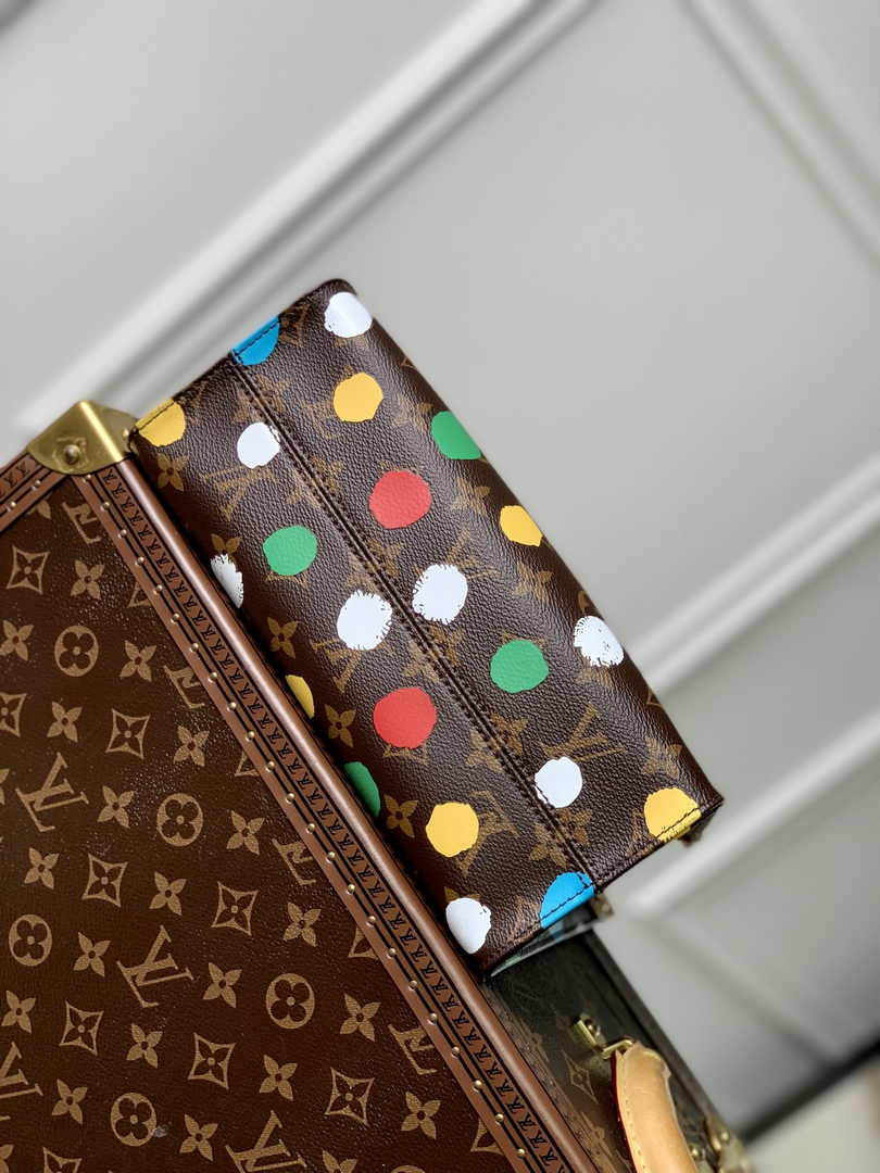 Louis Vuitton LV x YK OnTheGo PM Bag M46380 Monogram canvas 3D - Default Title - View 5
