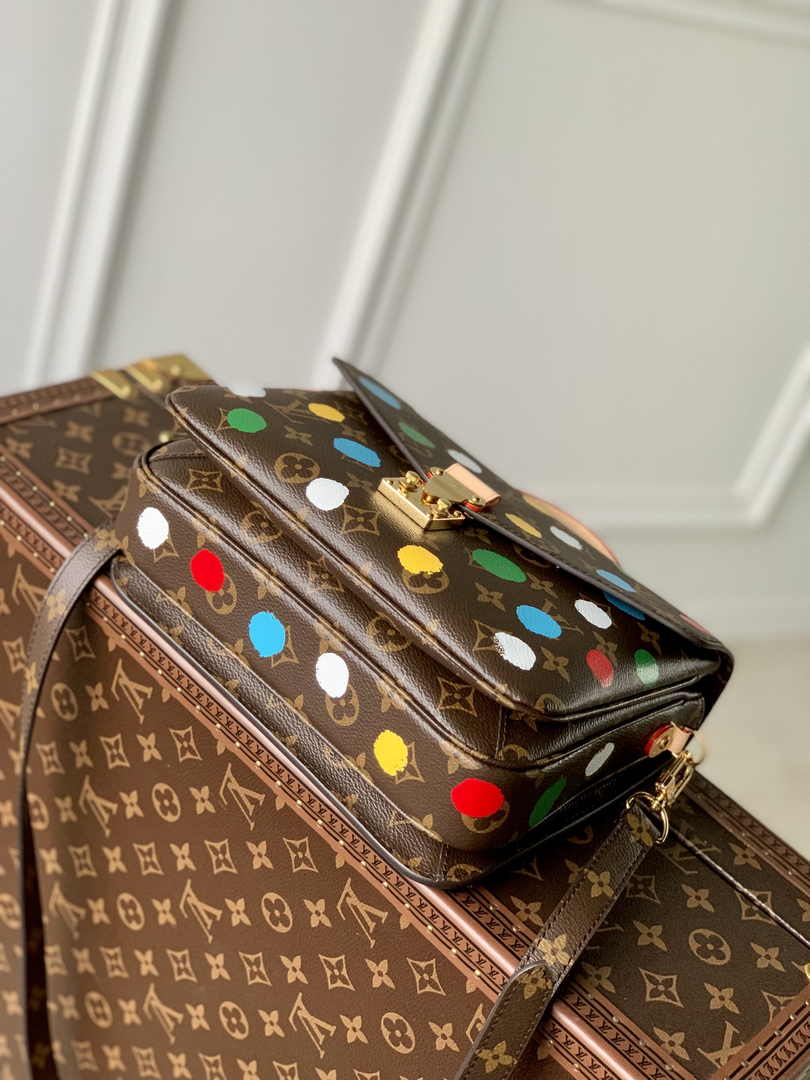 Louis Vuitton LV x YK Pochette Métis M46384 Monogram Canvas - Default Title - View 9