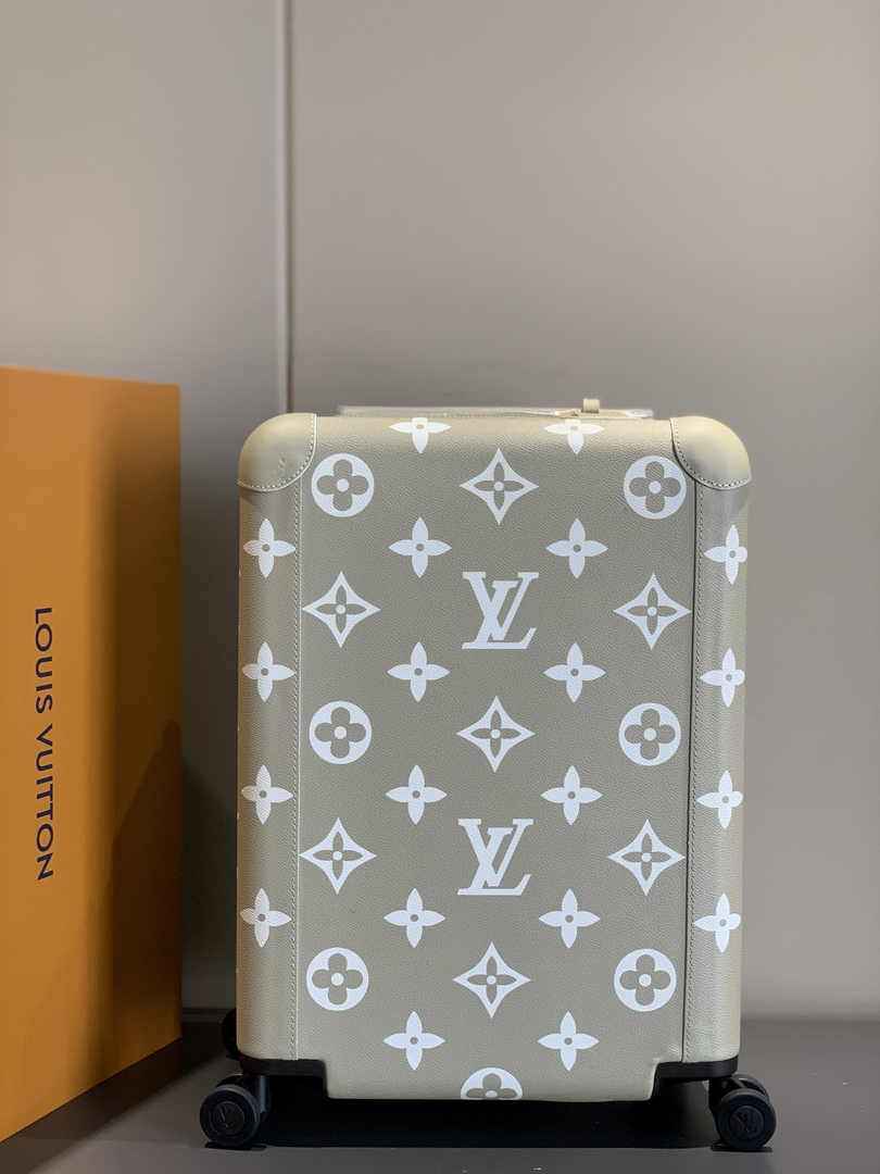 Louis Vuitton M10255 HORIZON 55 Kaki Cream Monogram Canvas