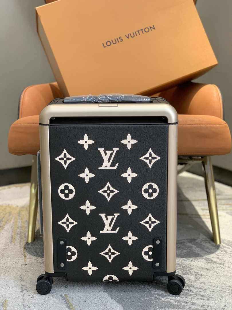 Louis Vuitton M10256 HORIZON 55 Black Beige Monogram Canvas