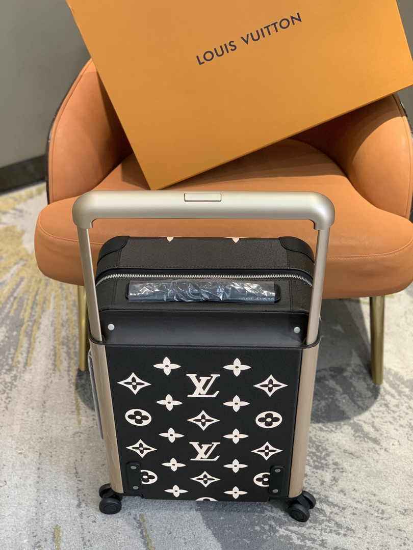 Louis Vuitton M10256 HORIZON 55 Black Beige Monogram Canvas