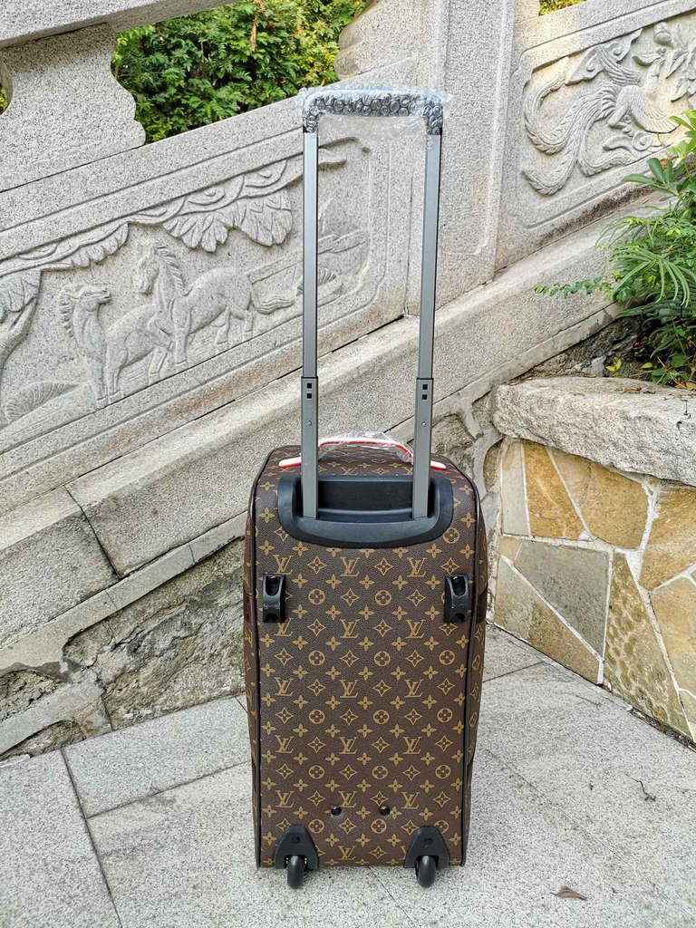 Louis Vuitton M20109 HORIZON SOFT DUFFLE 55 Monogram Canvas
